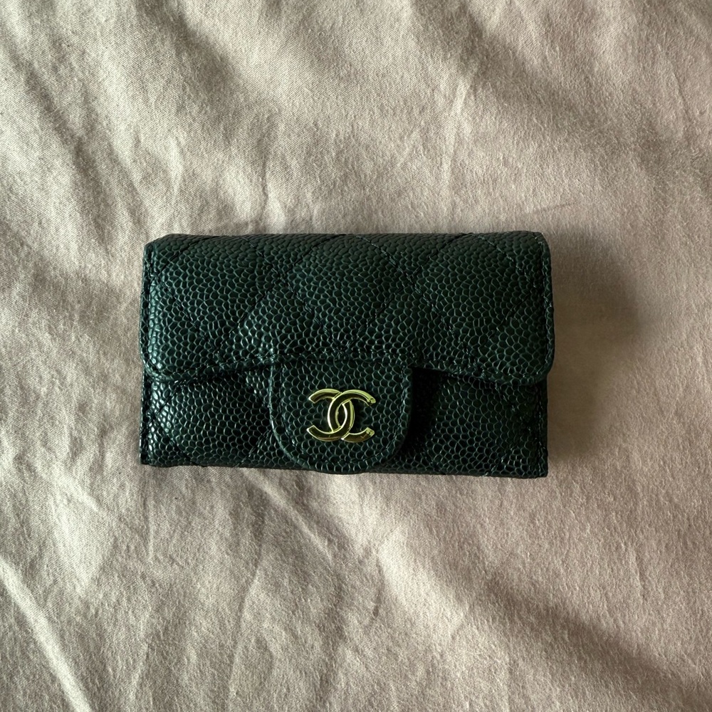 CHANEL Black Quilted Caviar Leather Key Holder with Gold CC